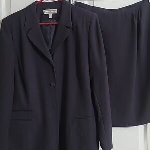 Dress Barn Navy Skirt Suit Set Long Blazer Tailored Career Wear Classic Size 16